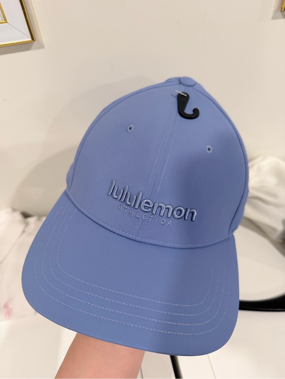 New Lululemon structured classics Ball cap Giyde size L/XL color PREB